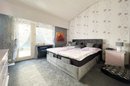 Schlafzimmer mit Terrassenzugang