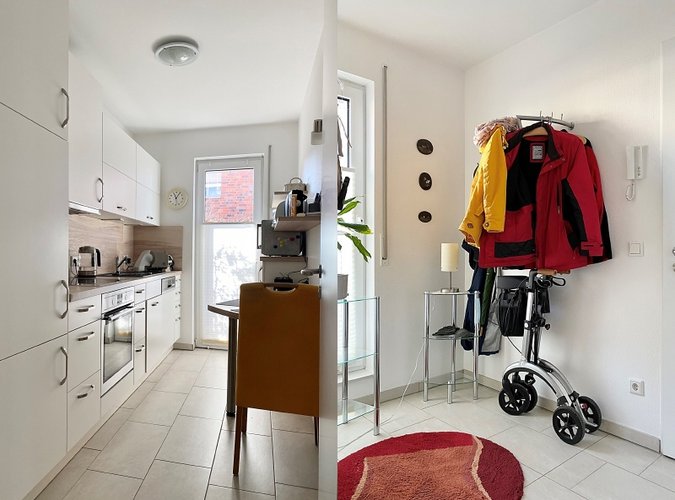 Küche und Garderobe