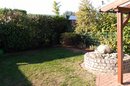 Garten mit Brunnen