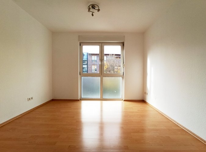 Arbeits- oder Kinderzimmer