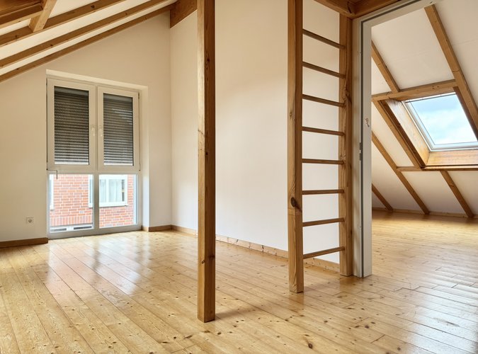 Studio 2