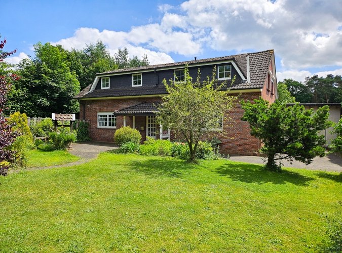 Blick aus dem Vorgarten