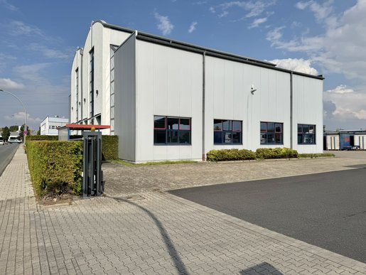 Seitliche Parkplätze