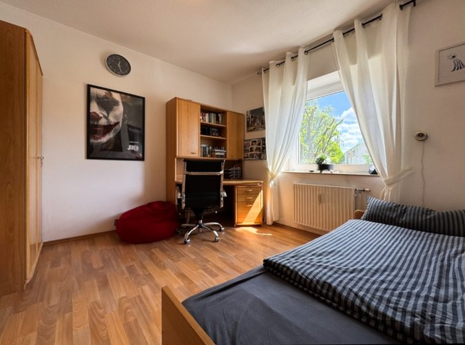 Schlafzimmer II