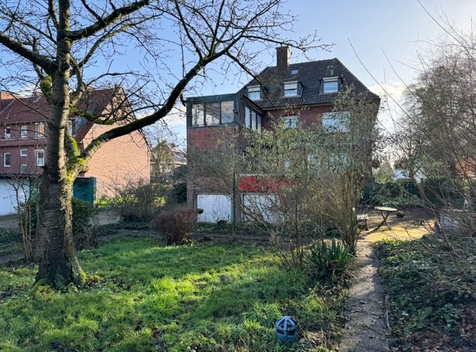 Blick aus dem Garten