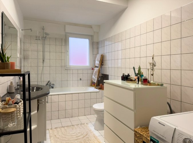 helles Badezimmer