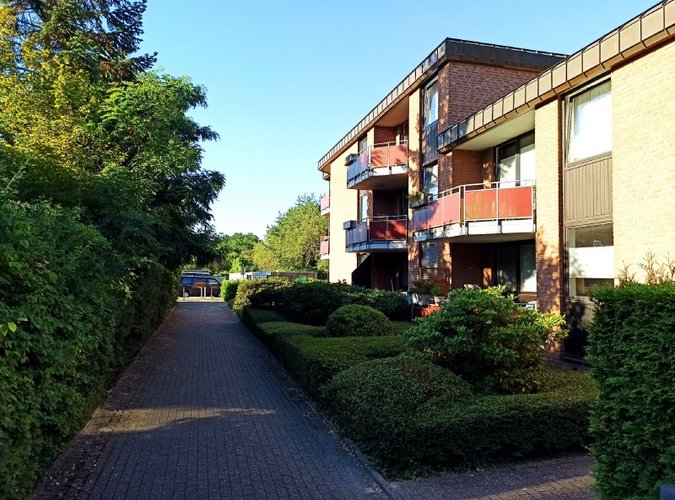 Zuwegung zum Haus