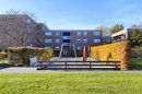 Spielplatz & Außenansicht