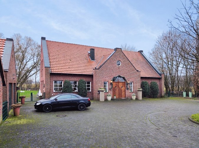 idyllisches Landhaus