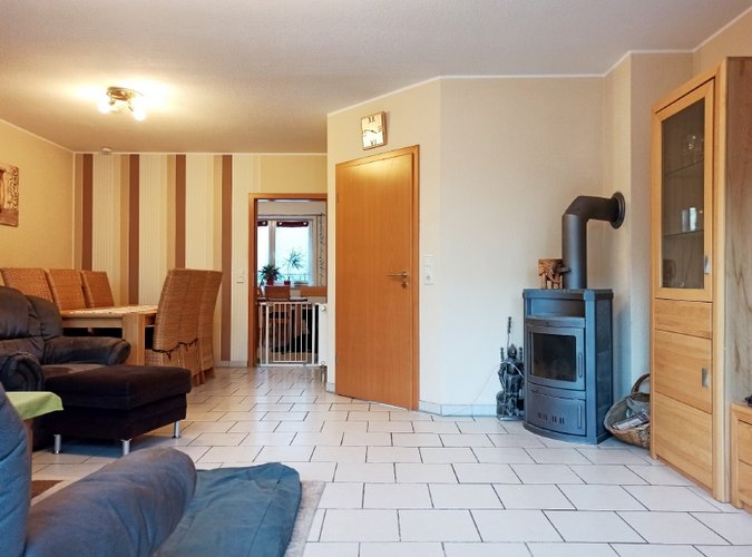Wohnzimmer mit Ofen